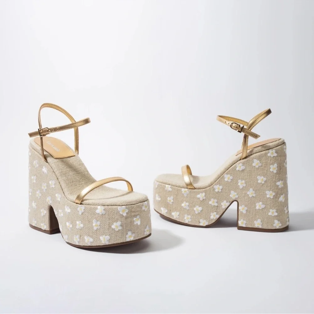 Larroude Wanda Platform Sandals in Gold Leather & Daisy Tan Raffia Rare - Picture 2 of 16